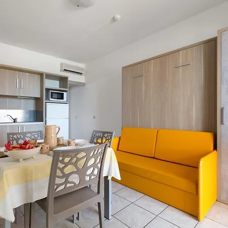 Solaris Aparthotel 2*