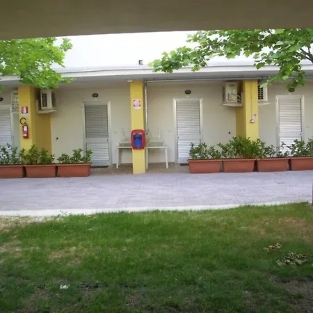 Solaris アパートホテル